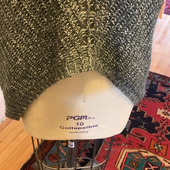 Grey loose sweater - Picture 4 of 4